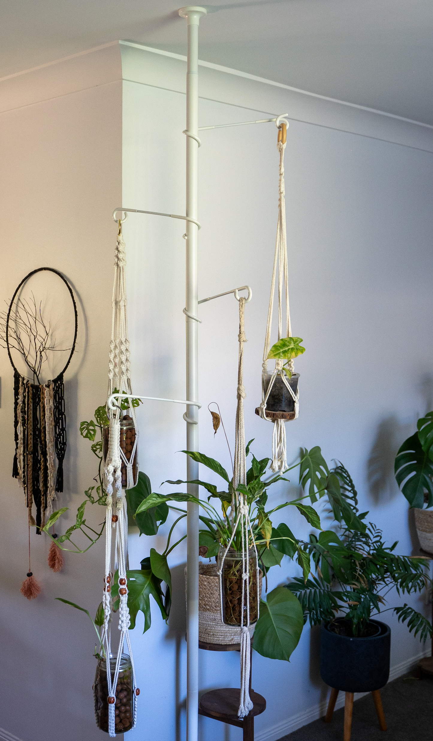 Adjustable Plant Hanging Pole - White